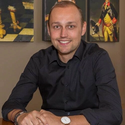 Vincent van Marle Vincent van Marle Van Marle Financieel Advies B.V.